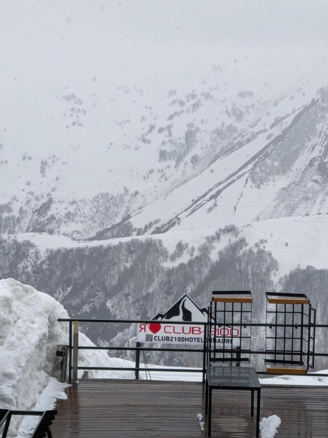 Club 2100 Ski In Studio Gudauri Kültér fotó