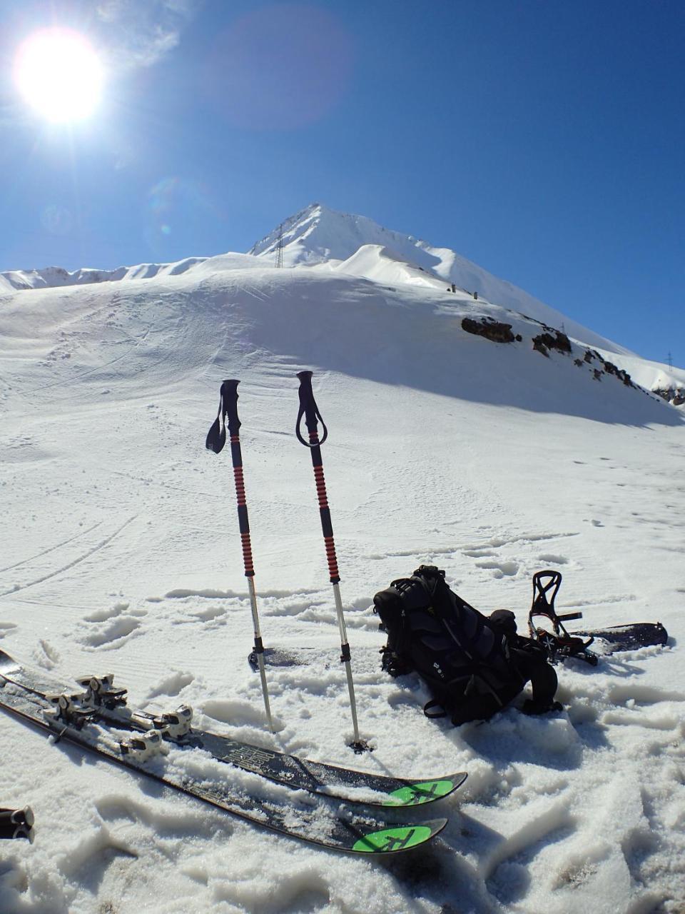 Club 2100 Ski In Studio Gudauri Kültér fotó